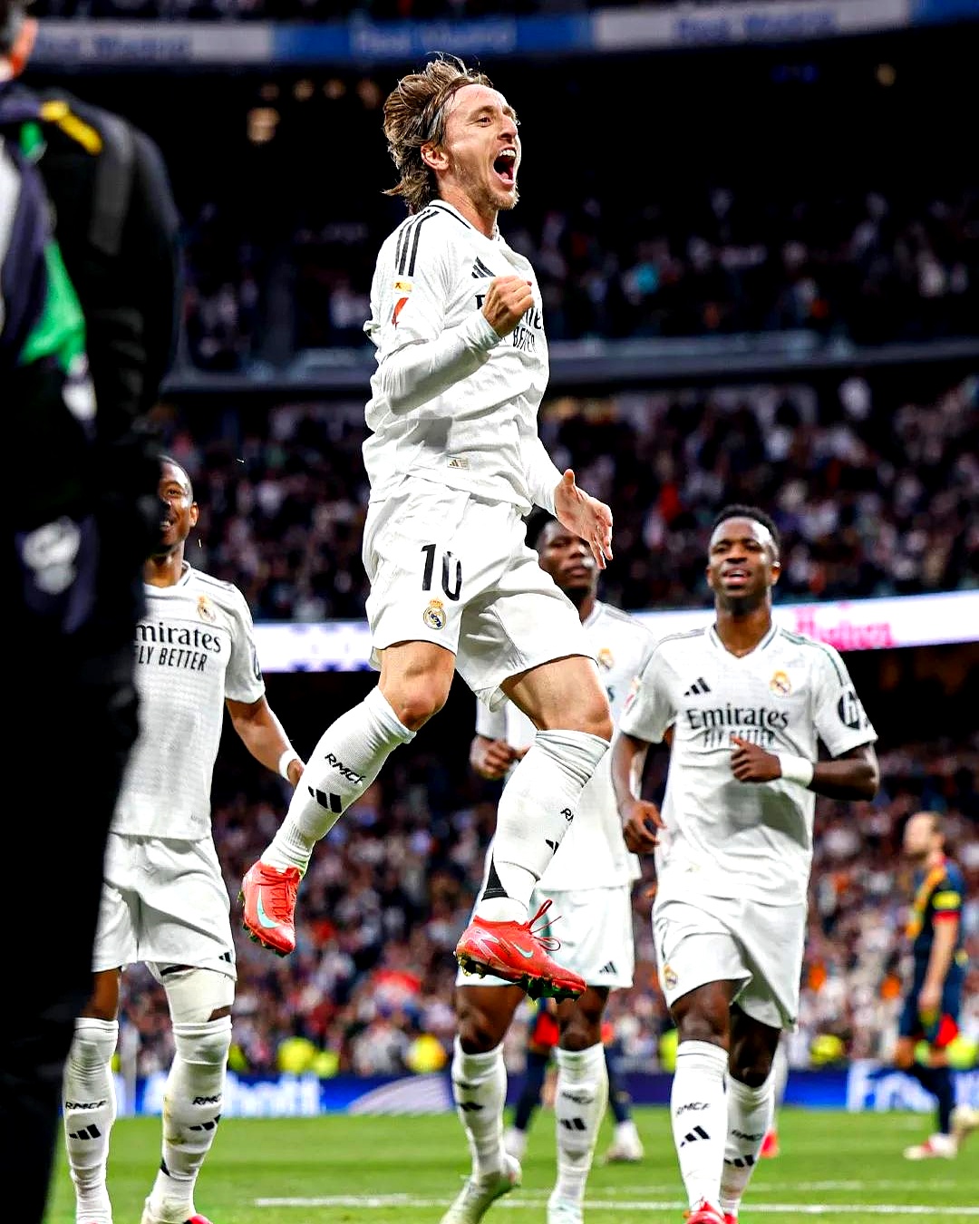 莫德里奇连续五场破门,国米主帅直言:这小子挡不住! 莫德里奇连续五场破门,国米主帅直言:这小子挡不住!